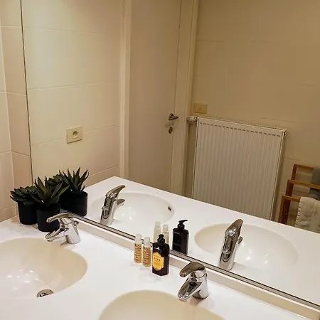 Huswell - Sunny Terrace With Harbour View - 5-min Walk To Station Сasa de vacaciones Ostende